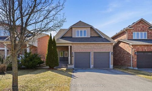 18 Kerr Lane, Aurora, ON, L4G0E5 | Card Image