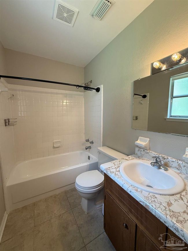 790 Deedra Ave, House other with 3 bedrooms, 3 bathrooms and null parking in Pensacola FL | Image 12