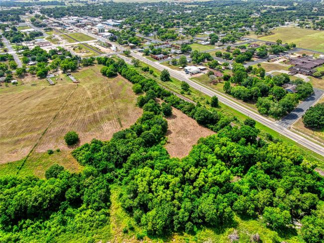 10 S East St, Home with 0 bedrooms, 0 bathrooms and null parking in Weimar TX | Image 13
