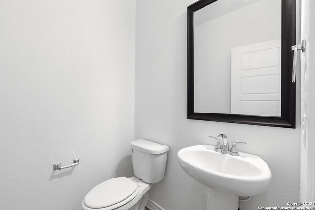 729 Maxwell Hts, House other with 3 bedrooms, 3 bathrooms and null parking in San Antonio TX | Image 4