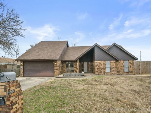 1515 Ward Rd, Ardmore, OK, 73401-1295 | Card Image