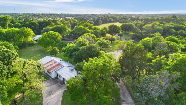Drone / aerial view with a wooded view | Image 18