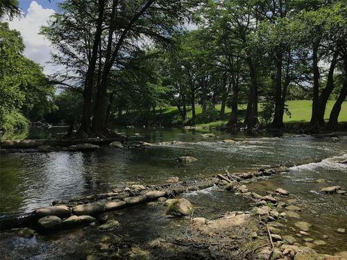 730 E Mather St, New Braunfels, TX, 78130-4343 | Card Image