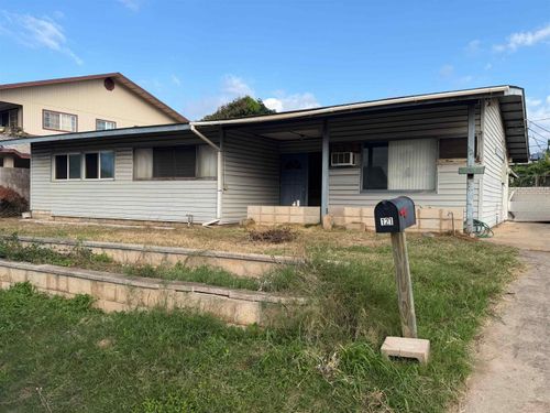121 S Lehua St, Kahului, HI, 96732-2820 | Card Image
