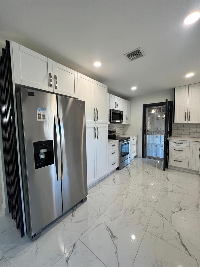 1732 Sw 6 Th St, House other with 4 bedrooms, 3 bathrooms and null parking in OCALA FL | Image 11