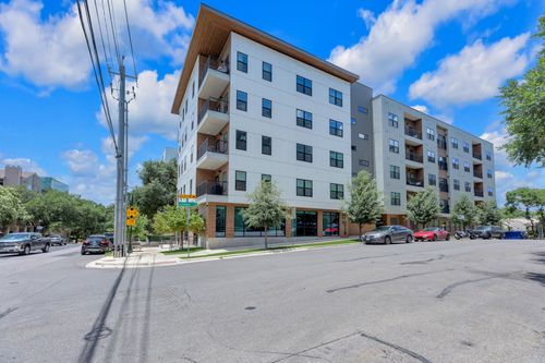 323-2500 Longview St, Austin, TX, 78705-4296 | Card Image