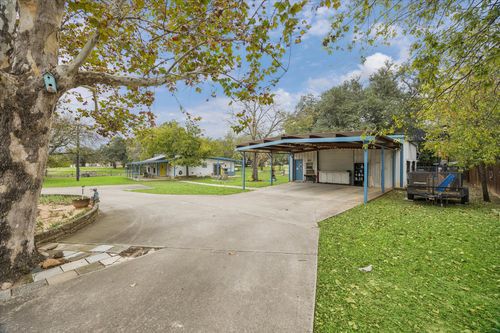 3502 Ranch Road 1869, Liberty Hill, TX, 78642-4311 | Card Image