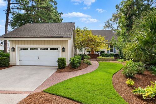 16 Cricket Ct, Savannah, GA, 31411-2525 | Card Image