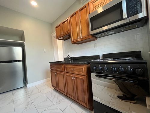 apt-19-73 Park Dr, Boston, MA, 02215-5227 | Card Image
