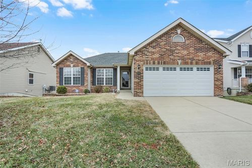 6845 Manchester Dr, Maryville, IL, 62062-8548 | Card Image