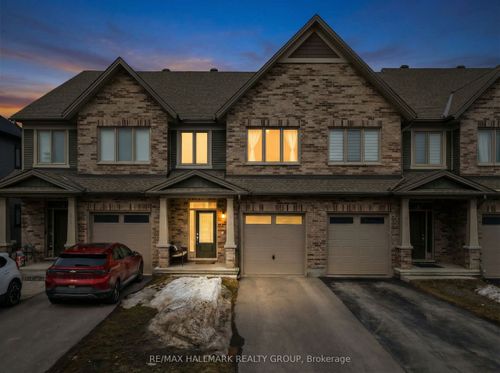 60 Jardiniere Street, Stittsville - Munster - Richmond, ON, K2S2K2 | Card Image