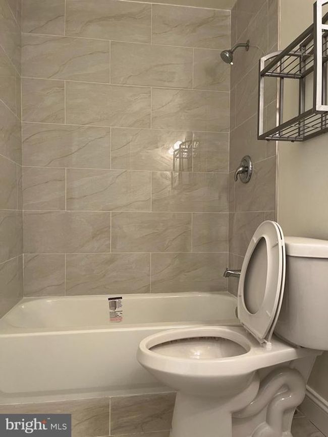 C - 142 Wright St, Townhouse with 2 bedrooms, 2 bathrooms and null parking in Manayunk PA | Image 18