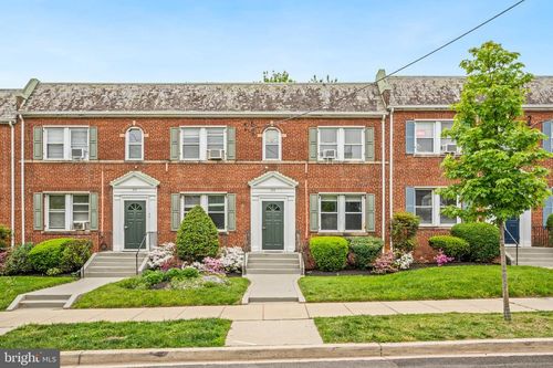 2-715 Hamlin St Ne, WASHINGTON, DC, 20017-1616 | Card Image