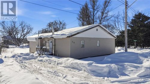 14 St Thomas St, Warren, ON, P0H2N0 | Card Image