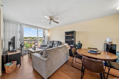 514 - 94-302 Paiwa Street, Home with 2 bedrooms, 1 bathrooms and 1 parking in Waipahu HI | Image 3