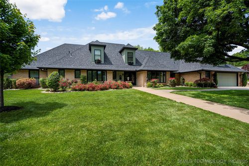 4728 S Atlanta Pl, Tulsa, OK, 74105-5121 | Card Image