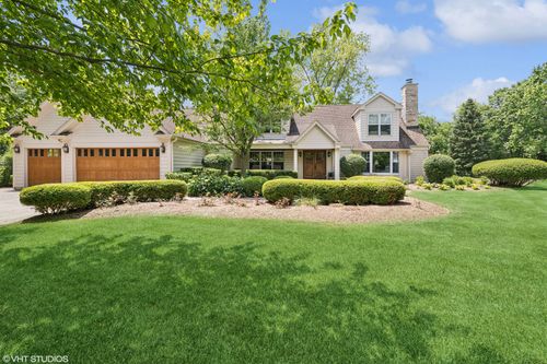 235 Valley Rd, Trout Valley, IL, 60013-2438 | Card Image