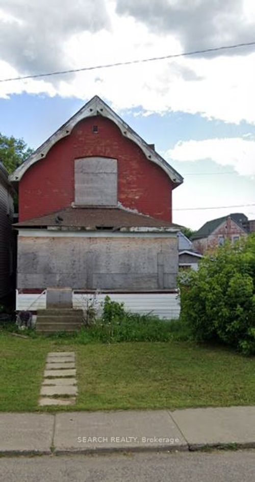 132 Bethune St, Thunder Bay, ON, P7C2G3 | Card Image