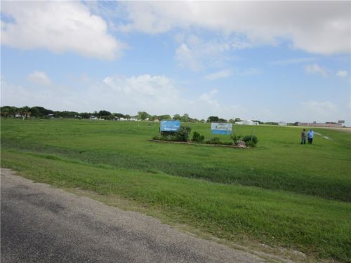 709 Dorthea, Austwell, TX, 77950 | Card Image