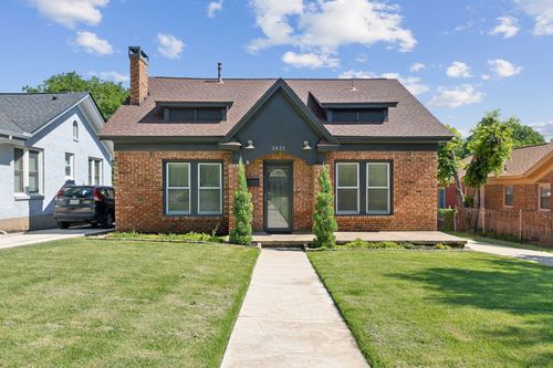 2825 W 12th St, Dallas, TX, 75211-2708 | Card Image