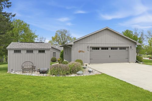 80 Lane 240b Big Otter Lk, Fremont, IN, 46737-9407 | Card Image