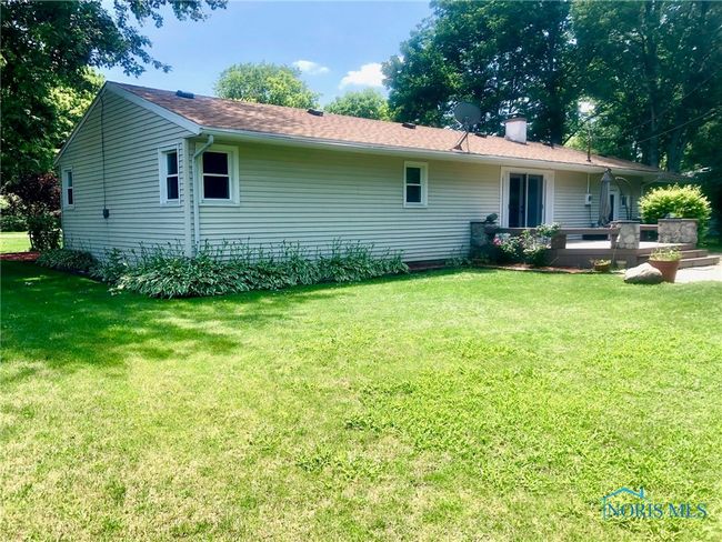 22915 W Walnut Ln, House other with 3 bedrooms, 2 bathrooms and 1 parking in Genoa OH | Image 36