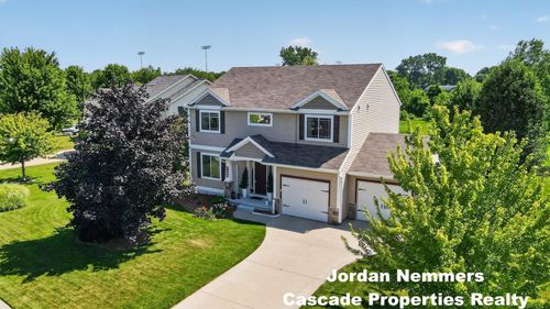 9600 Scotsmoor Dr Se, Caledonia, MI, 49316-7552 | Card Image