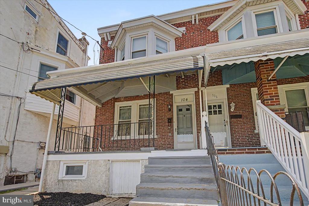 Residential in BRIDGEPORT