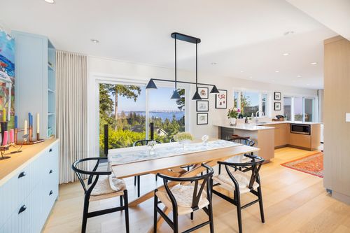 4772 Meadfeild Crt, West Vancouver, BC, V7W2Y3 | Card Image