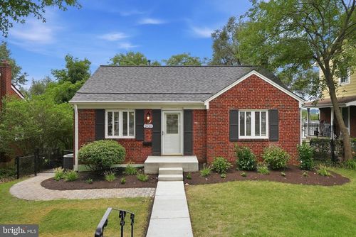 2020 S Quincy St, ARLINGTON, VA, 22204-5152 | Card Image