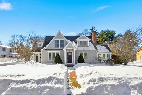 10 Meadow Brook Ln, Reading, MA, 01867-1235 | Card Image
