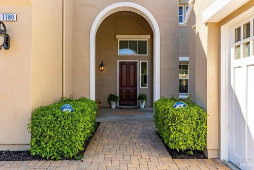 7780 Clifden Court, Dublin, CA, 94568 | Card Image
