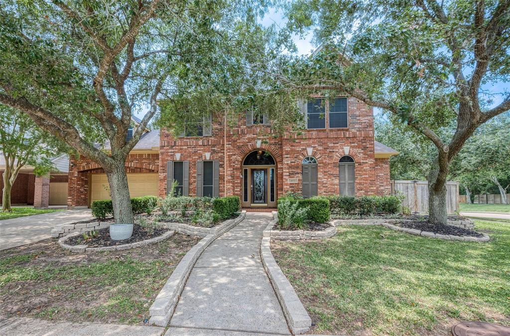Cedar Bend Dr, Missouri City, TX 77459