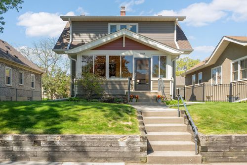 3018 46th Ave S, Minneapolis, MN, 55406-2325 | Card Image