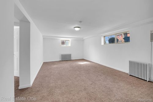 apt-10-50 Virginia Dr, Monroe, MI, 48162-2457 | Card Image