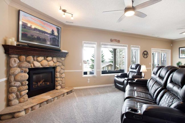 78 Gleneagles Close, Home with 3 bedrooms, 3 bathrooms and 4 parking in Cochrane AB | Image 25