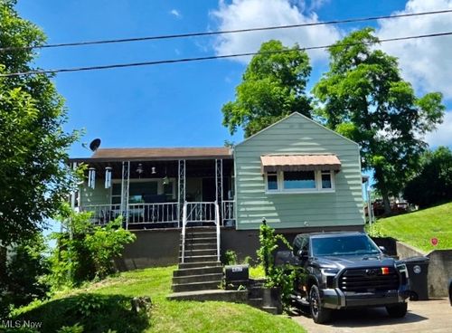 487 Lincoln Boulevard, Steubenville, OH, 43952 | Card Image