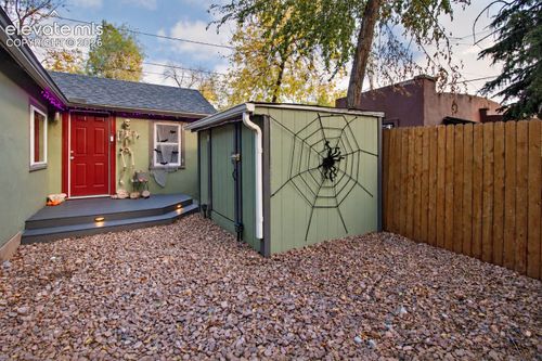 8 Narrows Road, Manitou Springs, CO, 80829 | Card Image