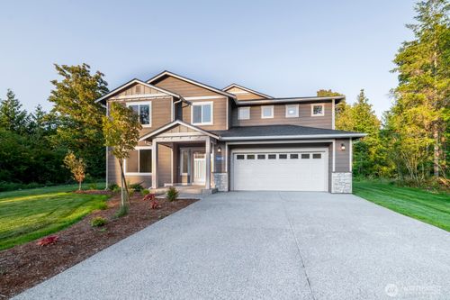 8657 Trillium Ln, Concrete, WA, 98237 | Card Image