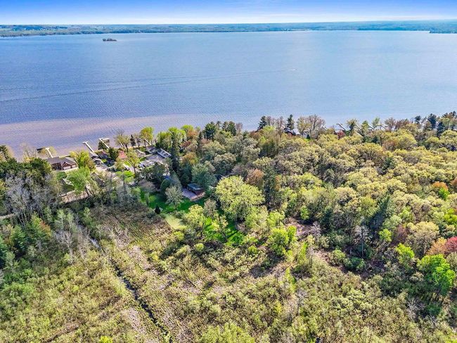 W5424 North Shore Drive, House other with 2 bedrooms, 2 bathrooms and null parking in Wescott WI | Image 46