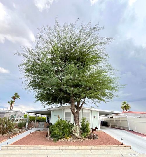39705 Manzanita Dr, Palm Desert, CA, 92260-1464 | Card Image