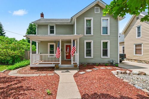 311 Bridge St, Belding, MI, 48809-1711 | Card Image