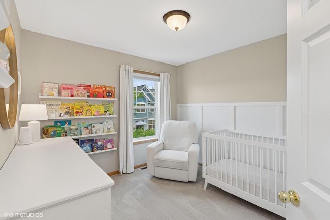 This 2nd upper level bedroom is absolutely adorable | Image 29