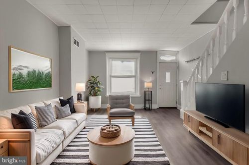 103 Daly St, PHILADELPHIA, PA, 19148-3327 | Card Image