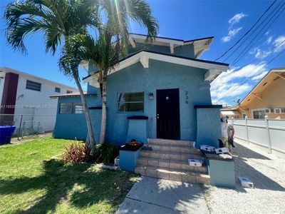 236 Sw 10th Ave, Home with 0 bedrooms, 0 bathrooms and 4 parking in Miami FL | Image 1