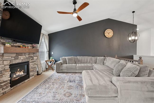 10862 Rolling Mesa Dr, House other with 4 bedrooms, 3 bathrooms and 3 parking in Falcon CO | Image 12