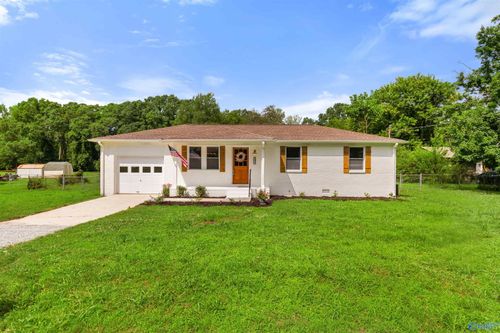 5006 Shaun Cir, Huntsville, AL, 35811-9583 | Card Image