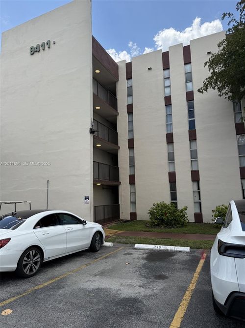 111-9411 Sw 4th St, Miami, FL, 33174-2019 | Card Image
