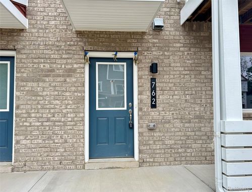 762 Huntley Ln, Troy, MI, 48085-3494 | Card Image