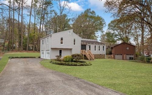 2532 Hidden Hills Dr, Marietta, GA, 30066-5242 | Card Image